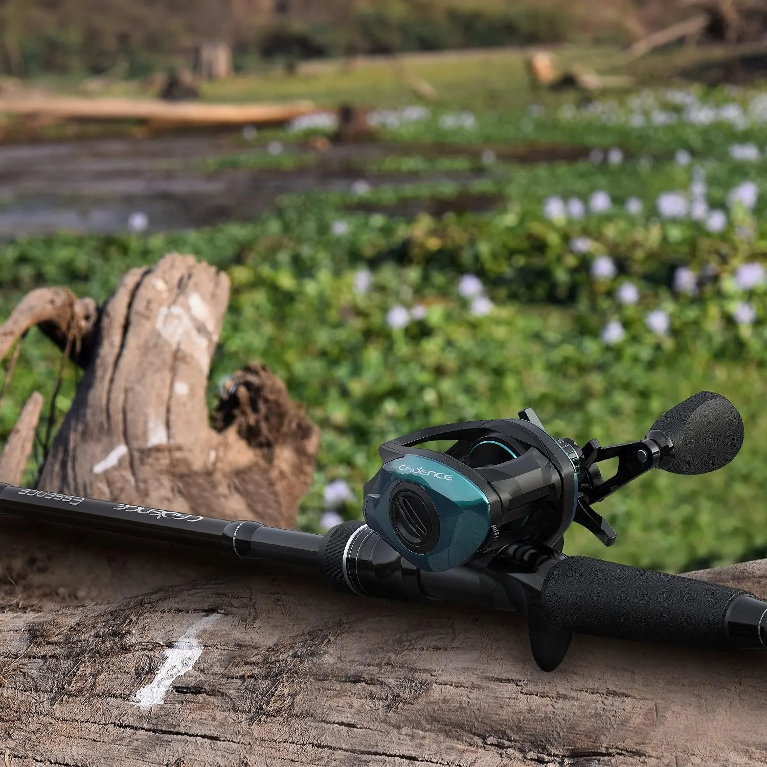 Candence Essence Baitcaster Rod, Lightweight 24-Ton Carbon Fiber Baitcasting Rod with One or Two Piece, Exclusive for Bass Catfish, Extremely Sensitive Water Drop Fishing Rod, Stainless Steel Guides