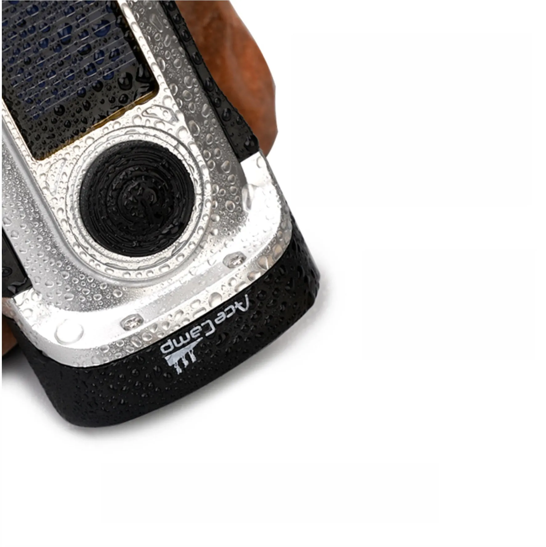 [CLEARANCE] Ace Camp Solar & Crank Flashlight