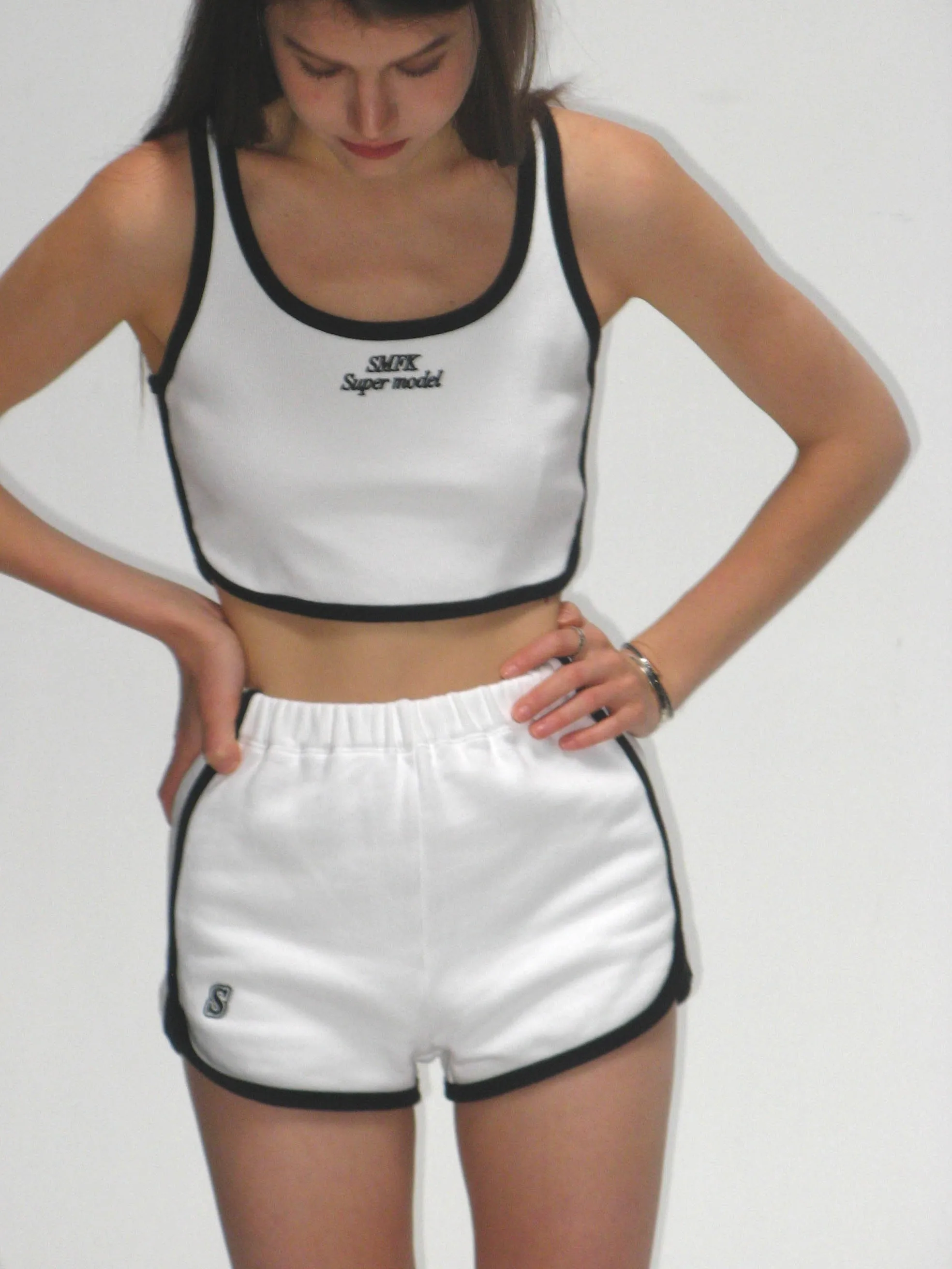 Compass Dark Night's Flower White Joggging Set