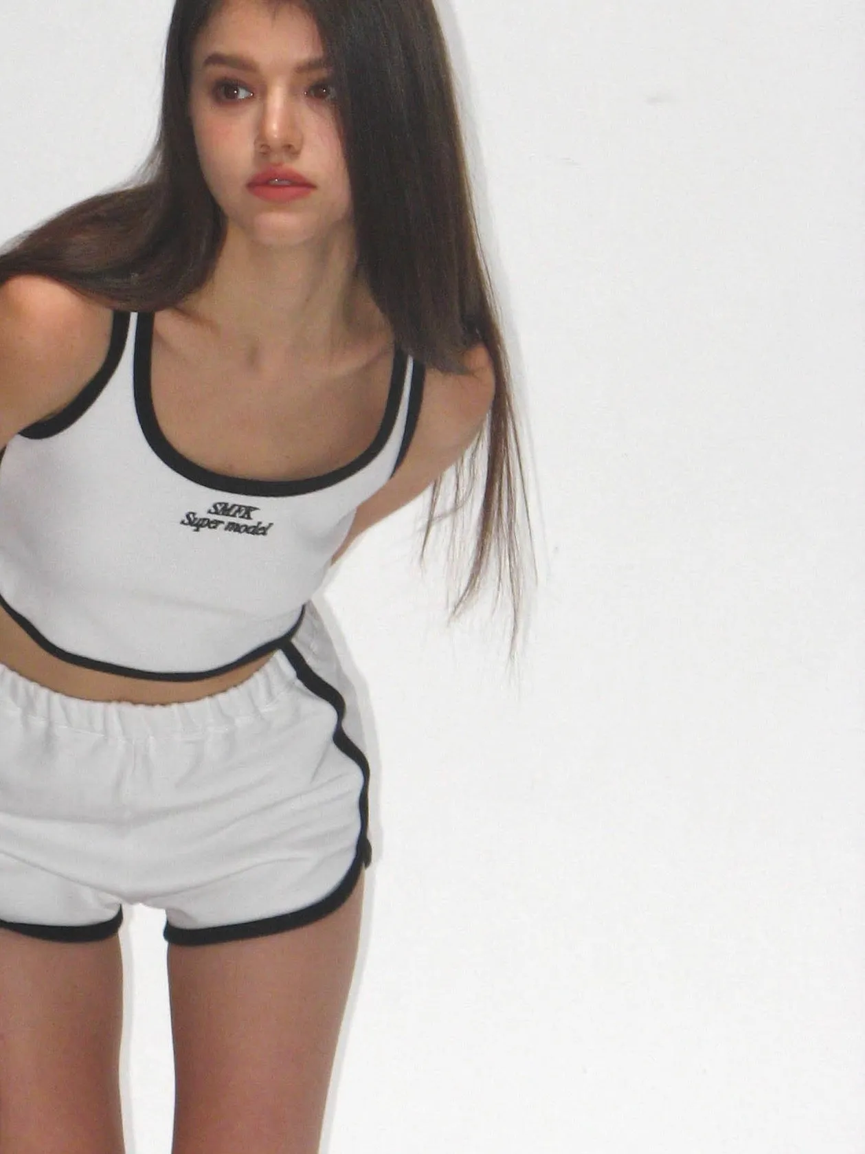 Compass Dark Night's Flower White Joggging Set