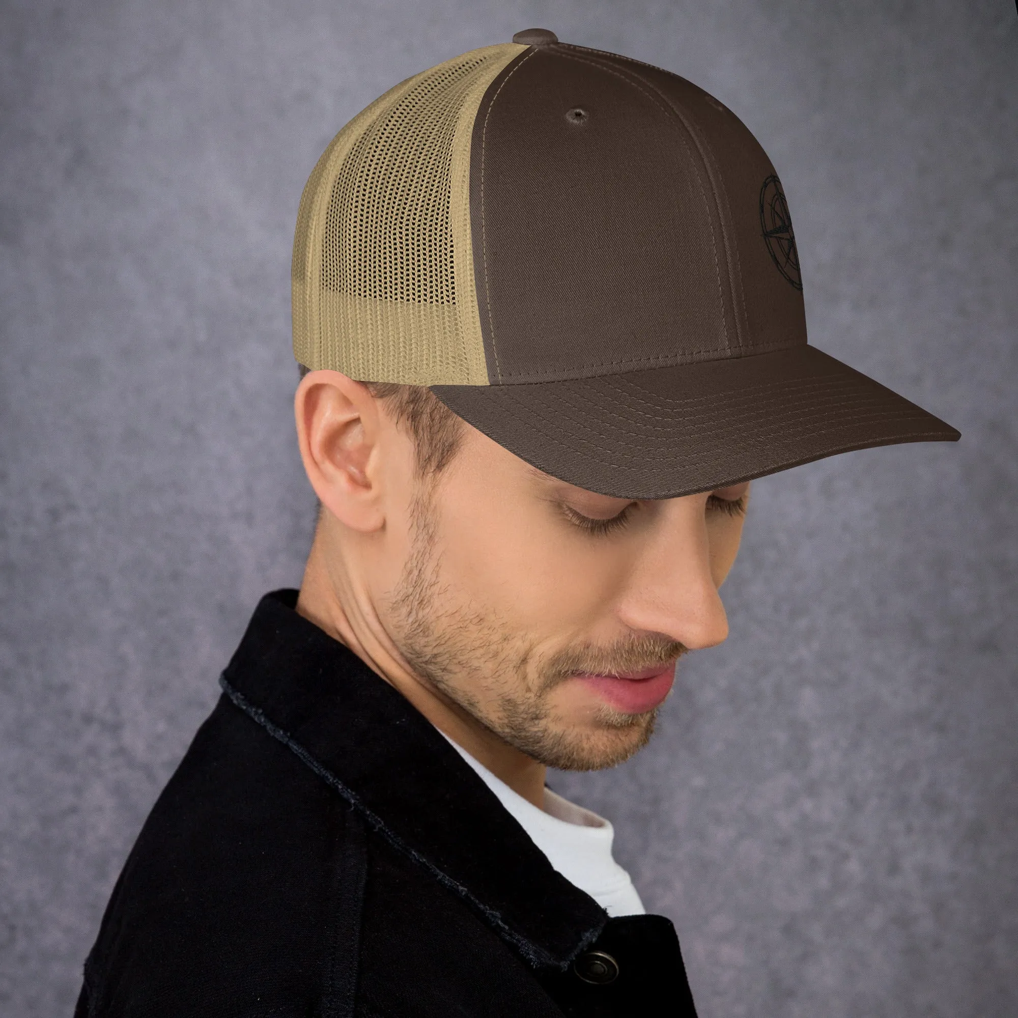 Compass Trucker Cap (Dark Detail)