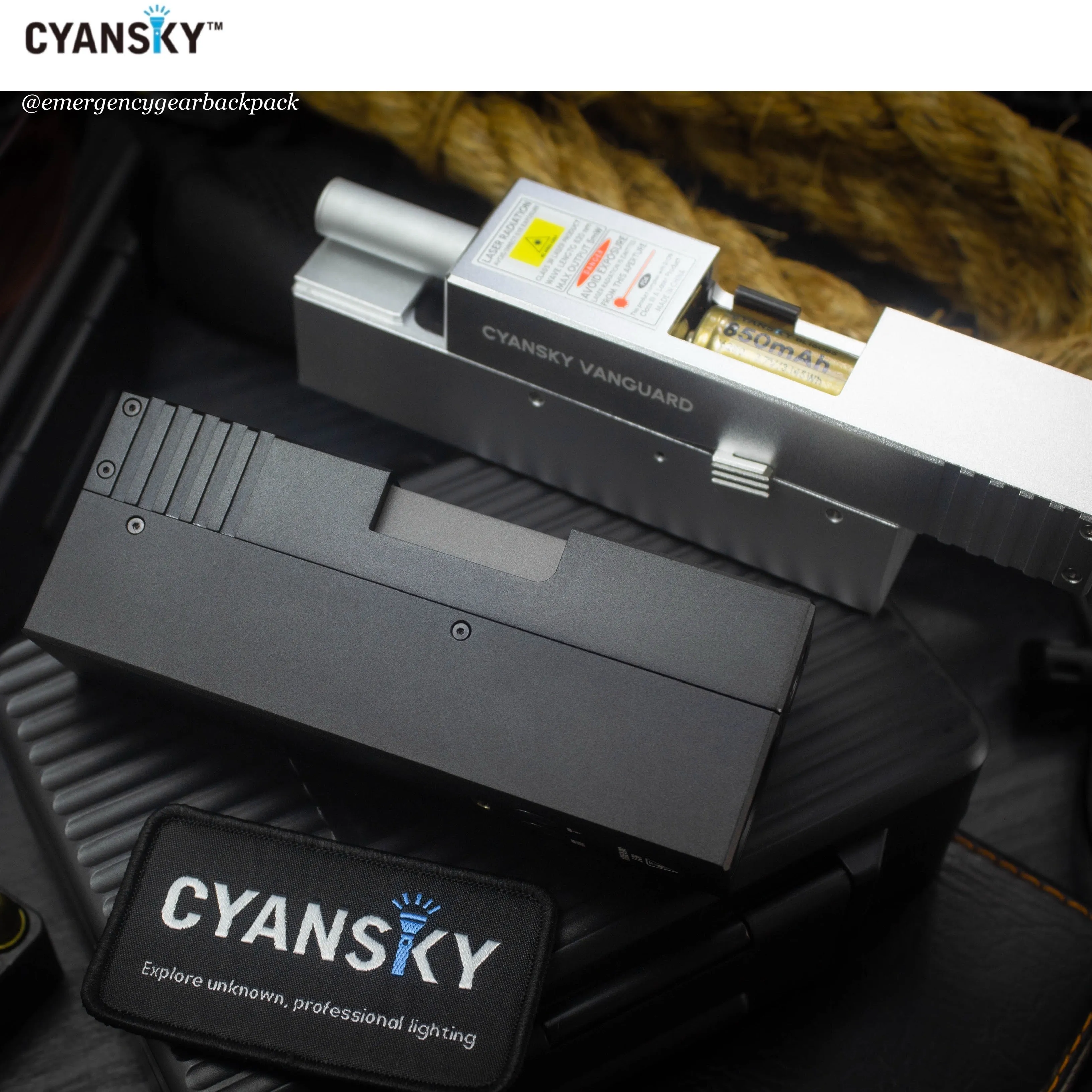 Cyansky Vanguard 1500 Lumens 410M Dual Light Source EDC Flashlight