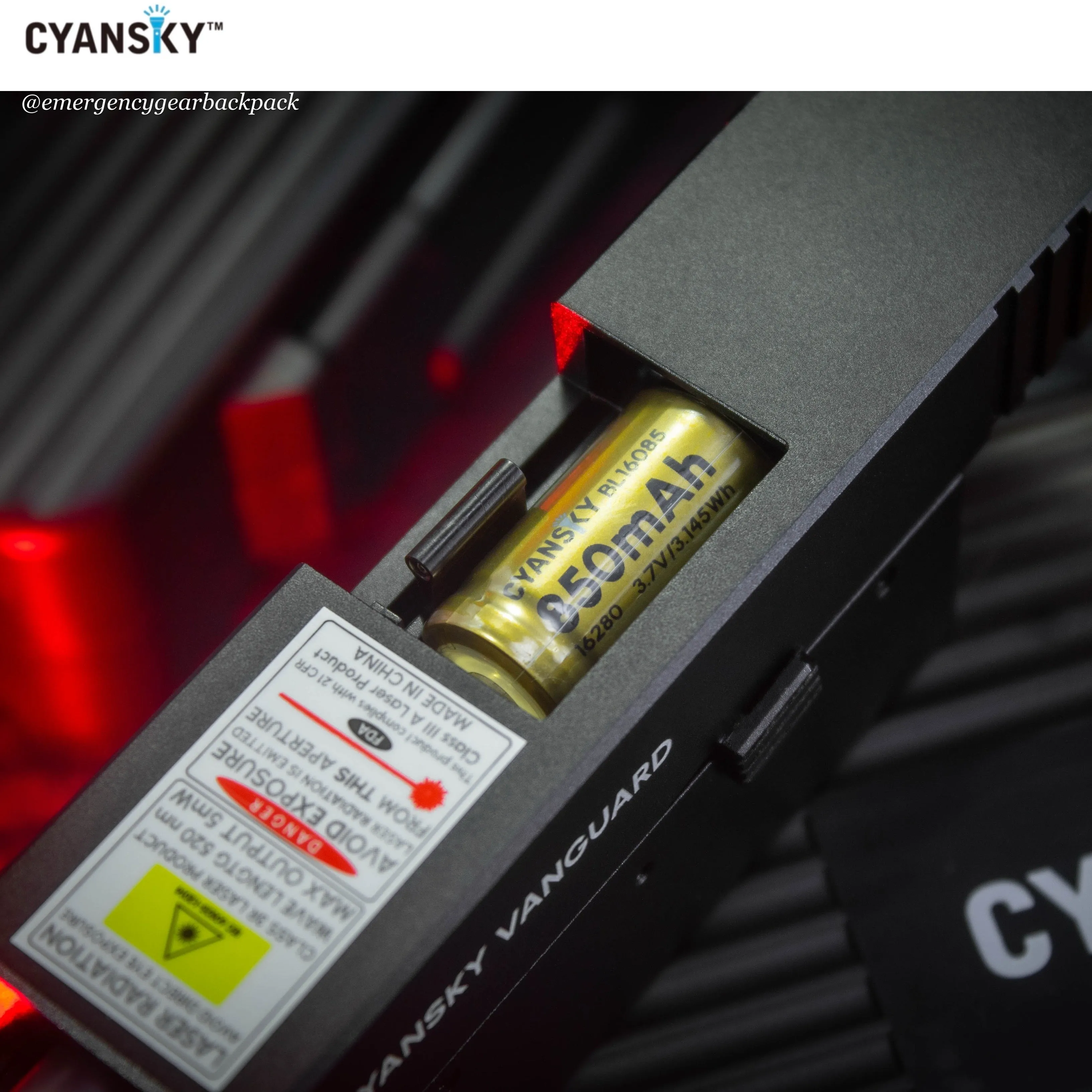 Cyansky Vanguard 1500 Lumens 410M Dual Light Source EDC Flashlight