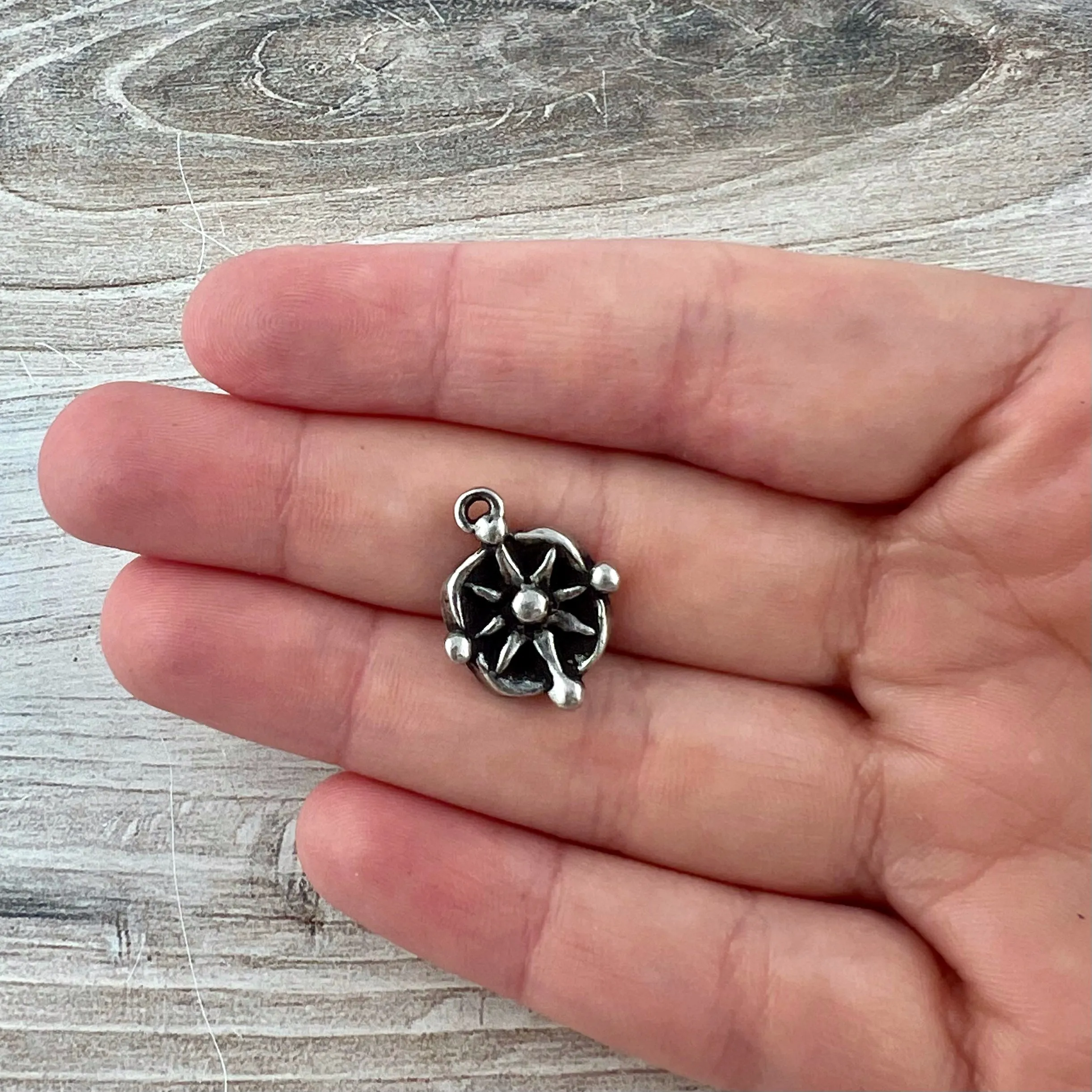 Dotted Compass Charm, Antiqued Pewter Star, Jewelry Findings, PW-6298