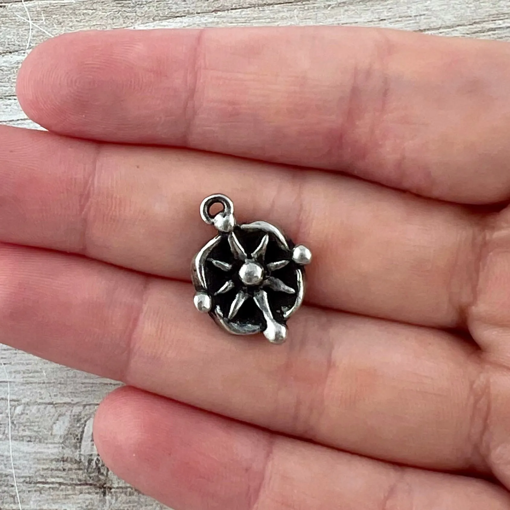 Dotted Compass Charm, Antiqued Pewter Star, Jewelry Findings, PW-6298