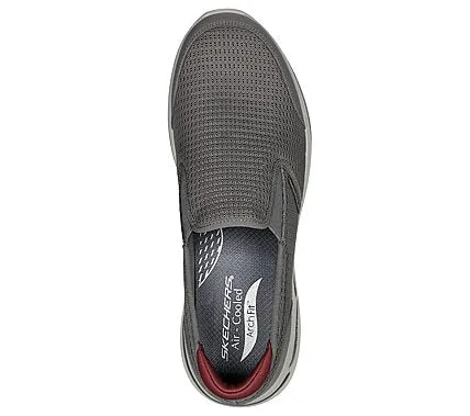 GO WALK ARCH FIT