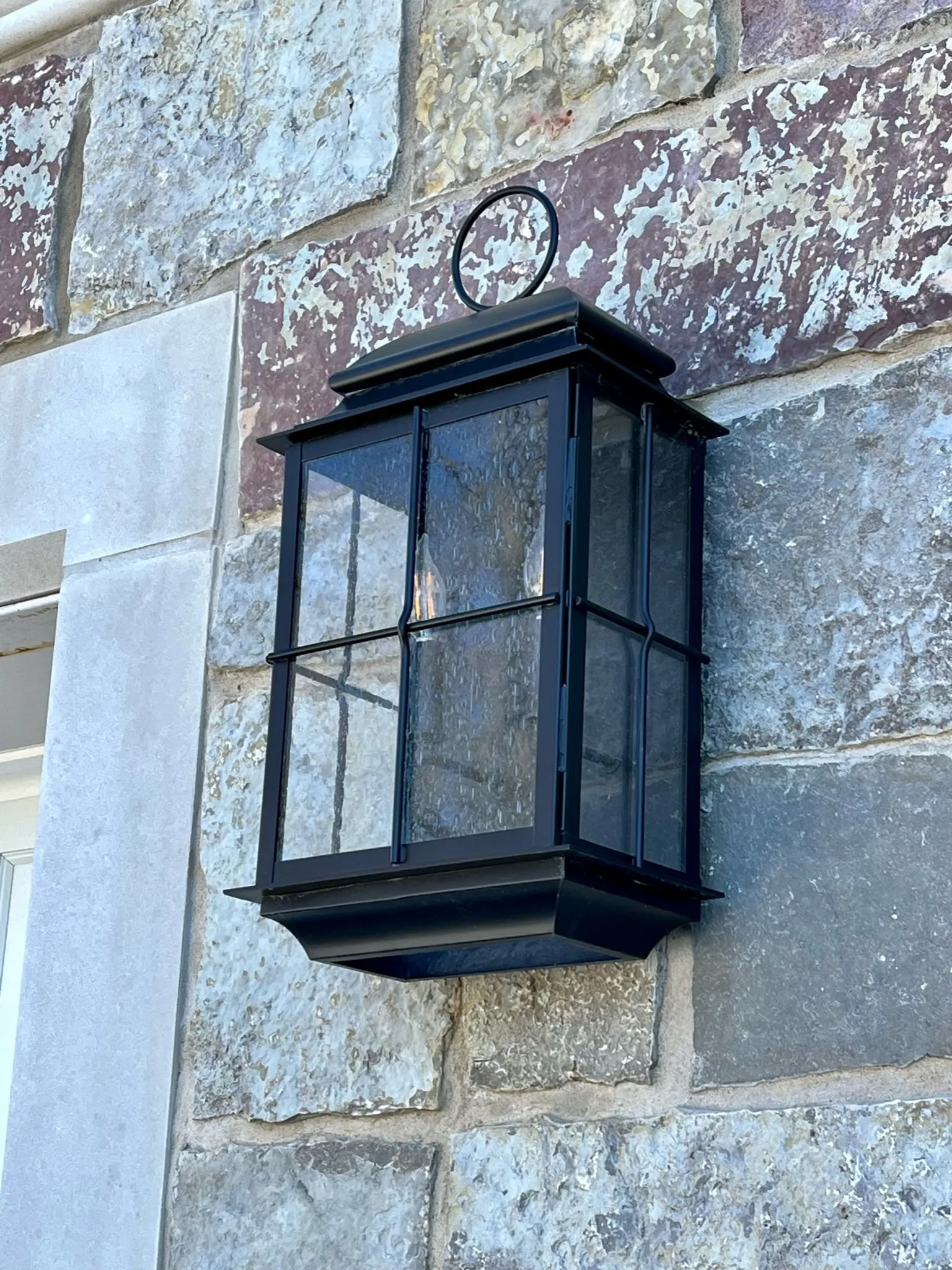 Hampton Lantern - Wall Mount