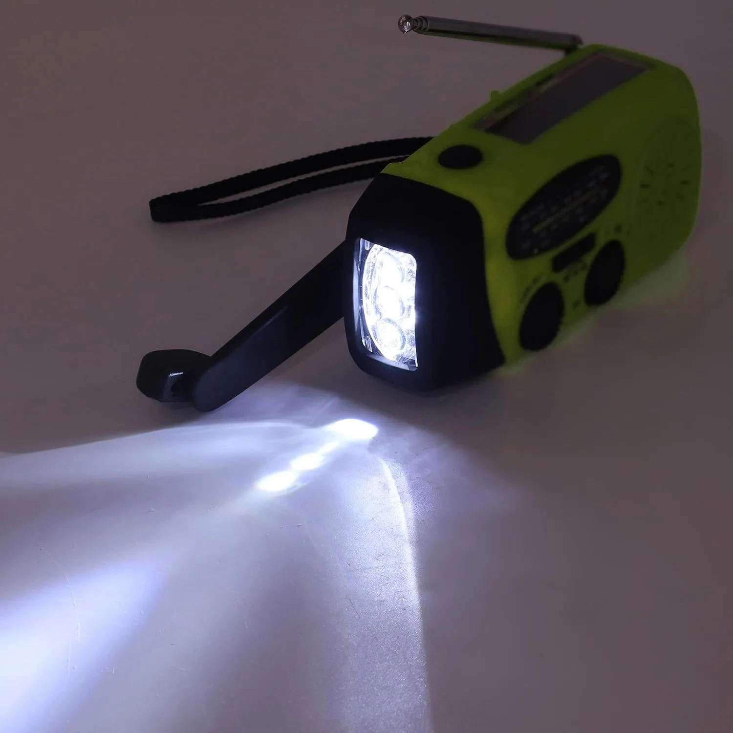 Hand Crank Solar Radio Multifunctional Emergency Radio LED Flashlight for Outdoor Camping ABS Material 12.8 x 6 x 4.5 cm (model)