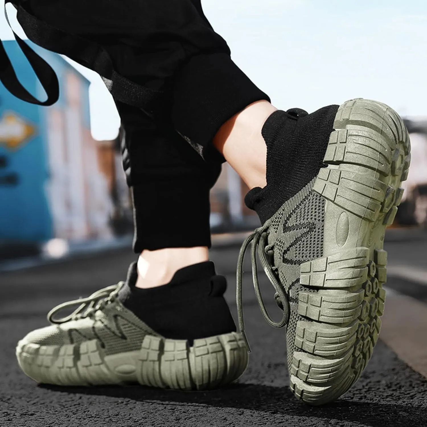 Men's Breathable Mesh Casual Sports Shoes - Sock-Like Lace-Up Lightweight Slip-Resistant Footwear with Cushioned Insole Durable Tread for Daily Wear & Outdoor Activities