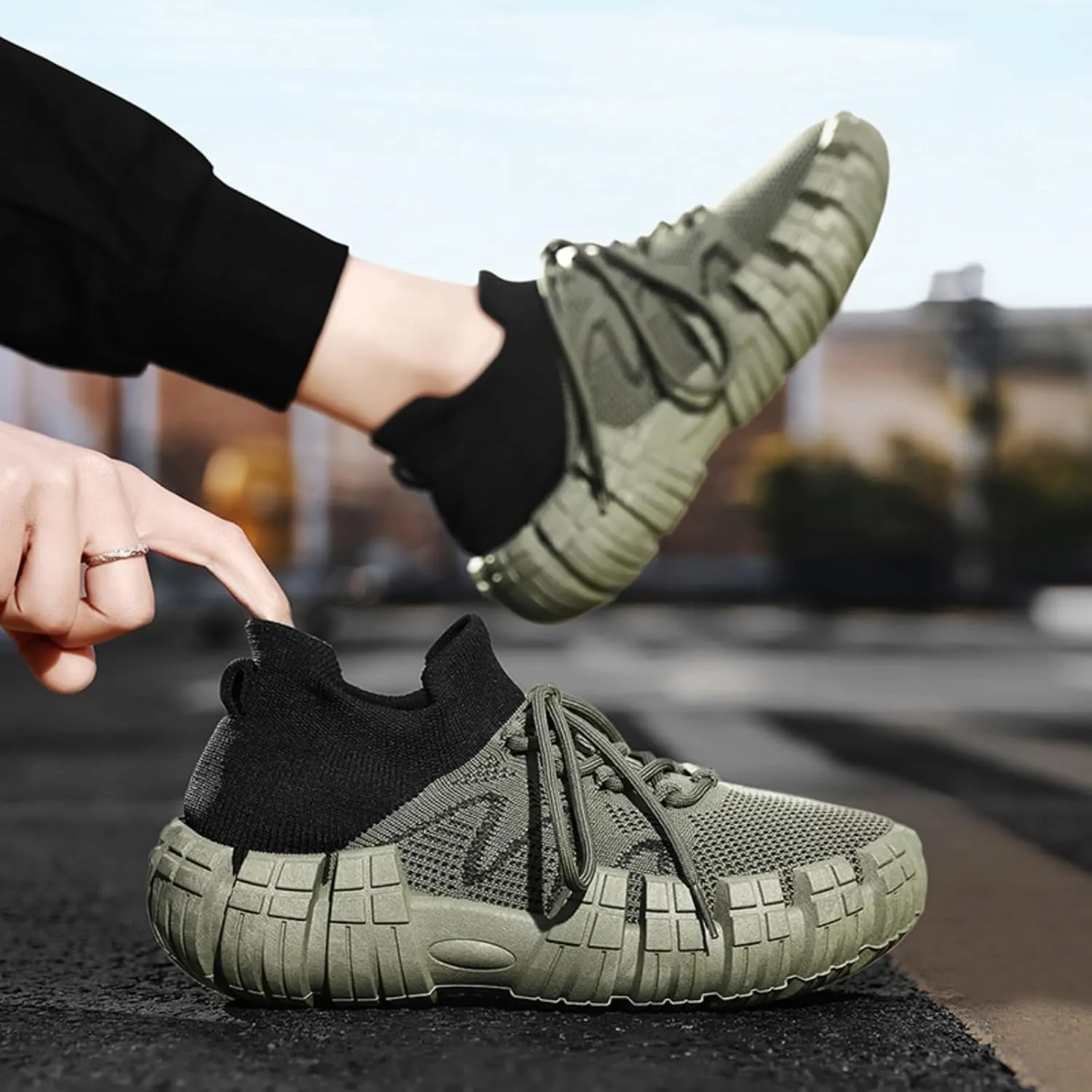 Men's Breathable Mesh Casual Sports Shoes - Sock-Like Lace-Up Lightweight Slip-Resistant Footwear with Cushioned Insole Durable Tread for Daily Wear & Outdoor Activities