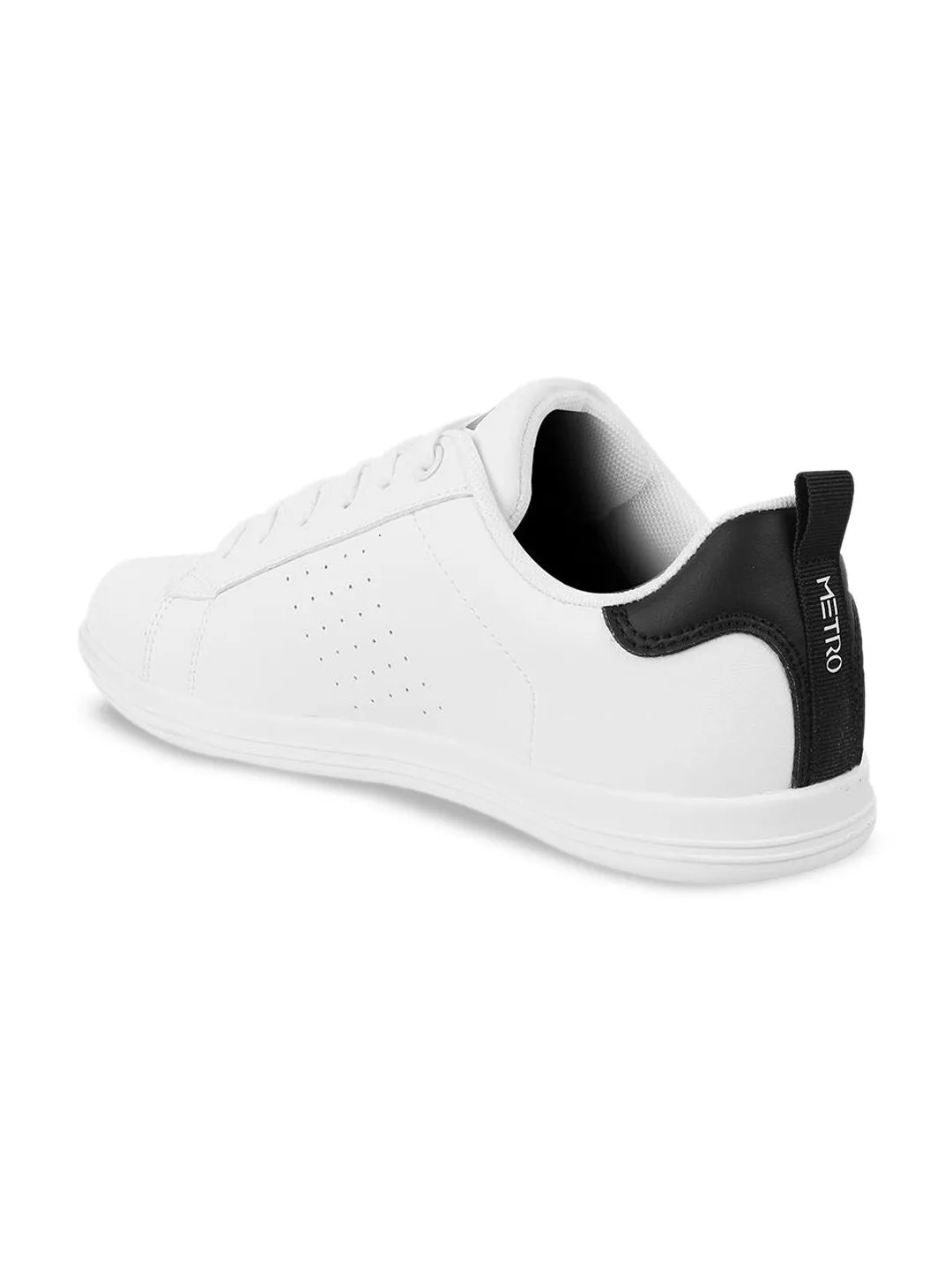 Metro Men Round Toe Comfort Insole Sneakers