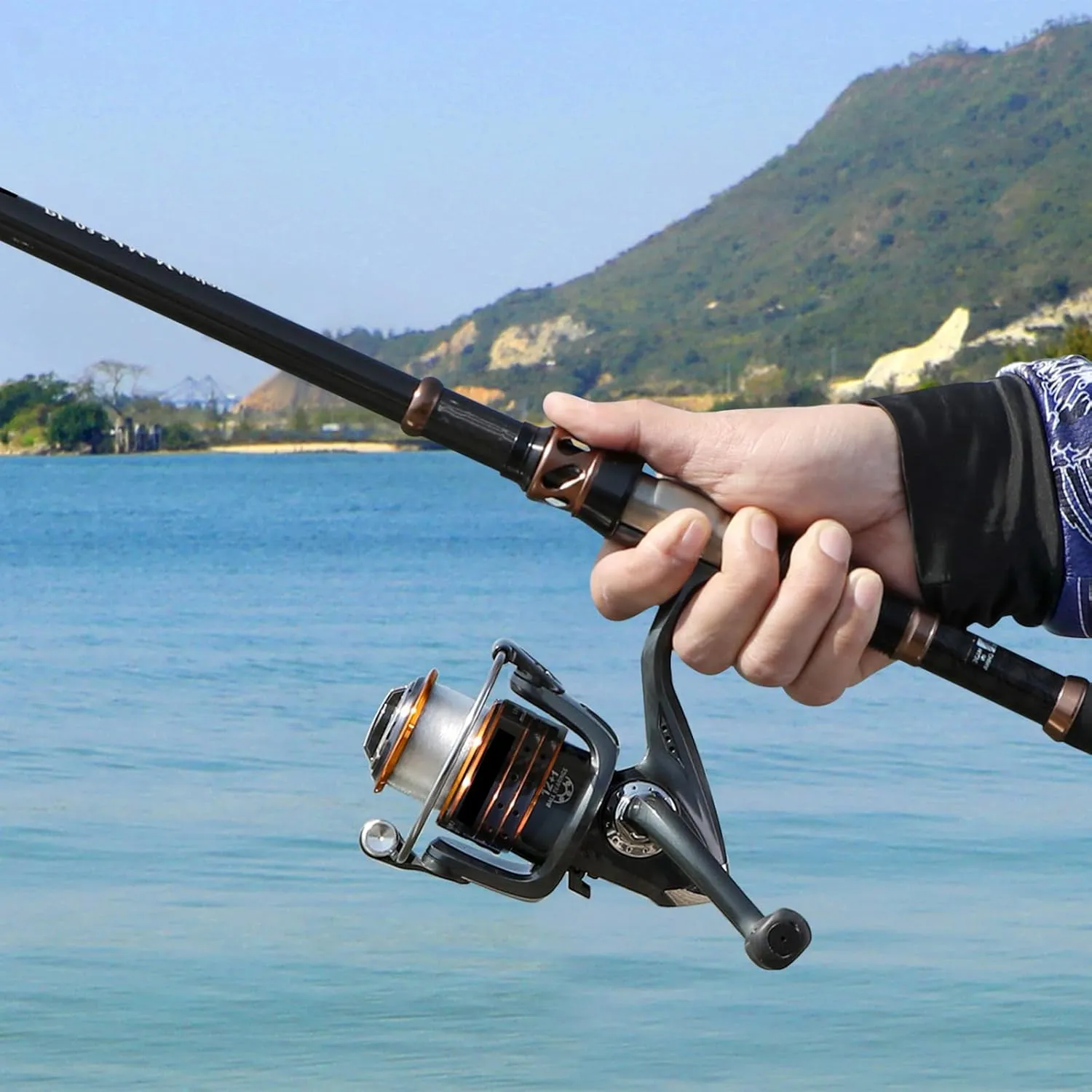 Professional 2-Rod Fishing Kit - Carbon Telescopic Rods & Tournament-Grade Reels