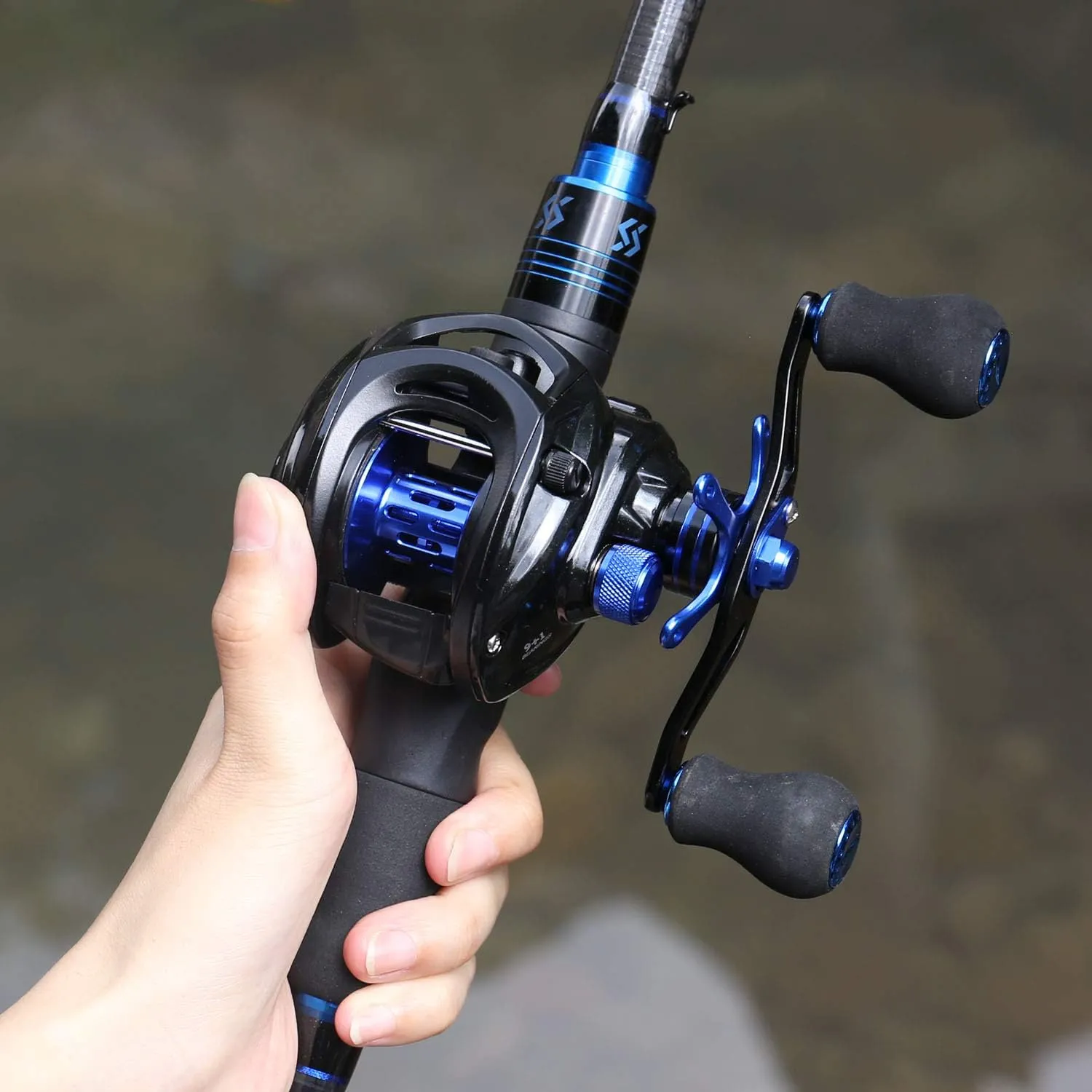 Sougayilang Fishing Rod and Reel Combo, Telescopic Casting Rod Baitcasting Reel with Carrier Bag Baitcaster Combo for Freshwater Saltwater
