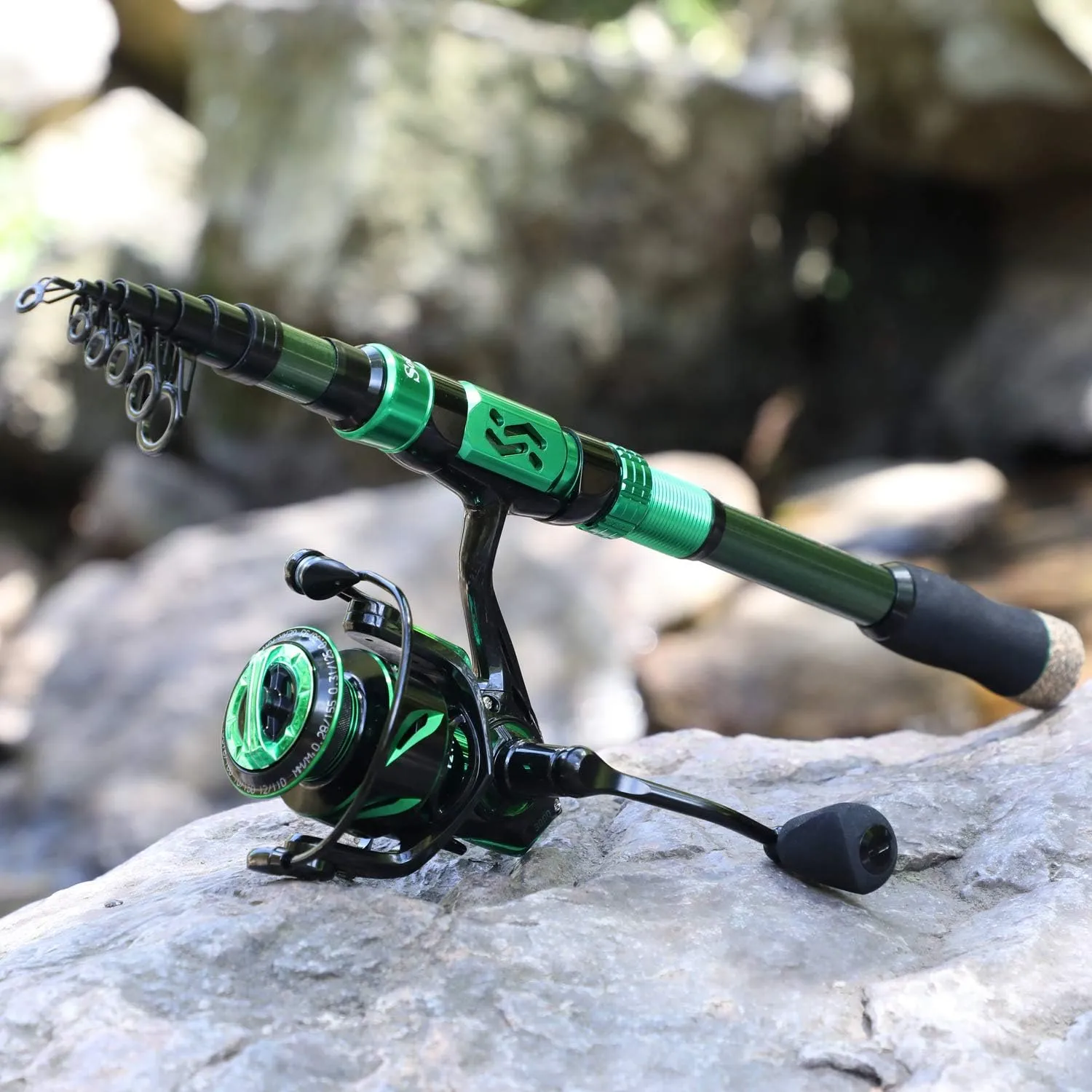Sougayilang Fishing Rod Reel Combinations, 24 Ton Carbon Fiber, Portable Telescopic Fishing Rod Spinning Reels for Travel Saltwater Freshwater Fishing Gifts for People