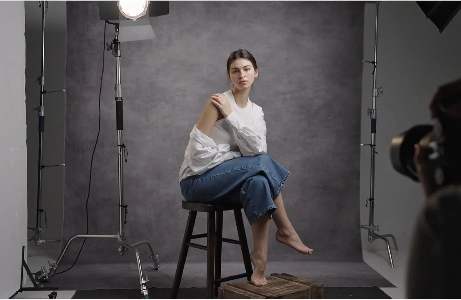 UrcTepics 8x10ft Light Grey Professional Portrait Backdrop Abstract Textured Photography Backdrops for Picture and Headshot