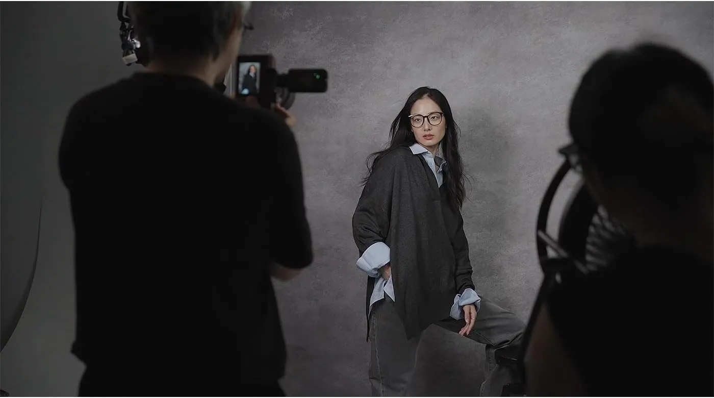 UrcTepics 8x10ft Light Grey Professional Portrait Backdrop Abstract Textured Photography Backdrops for Picture and Headshot