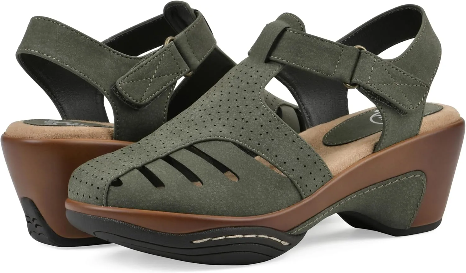 WHITE MOUNTAIN Women's Vie Heeled Cut-Out Clog