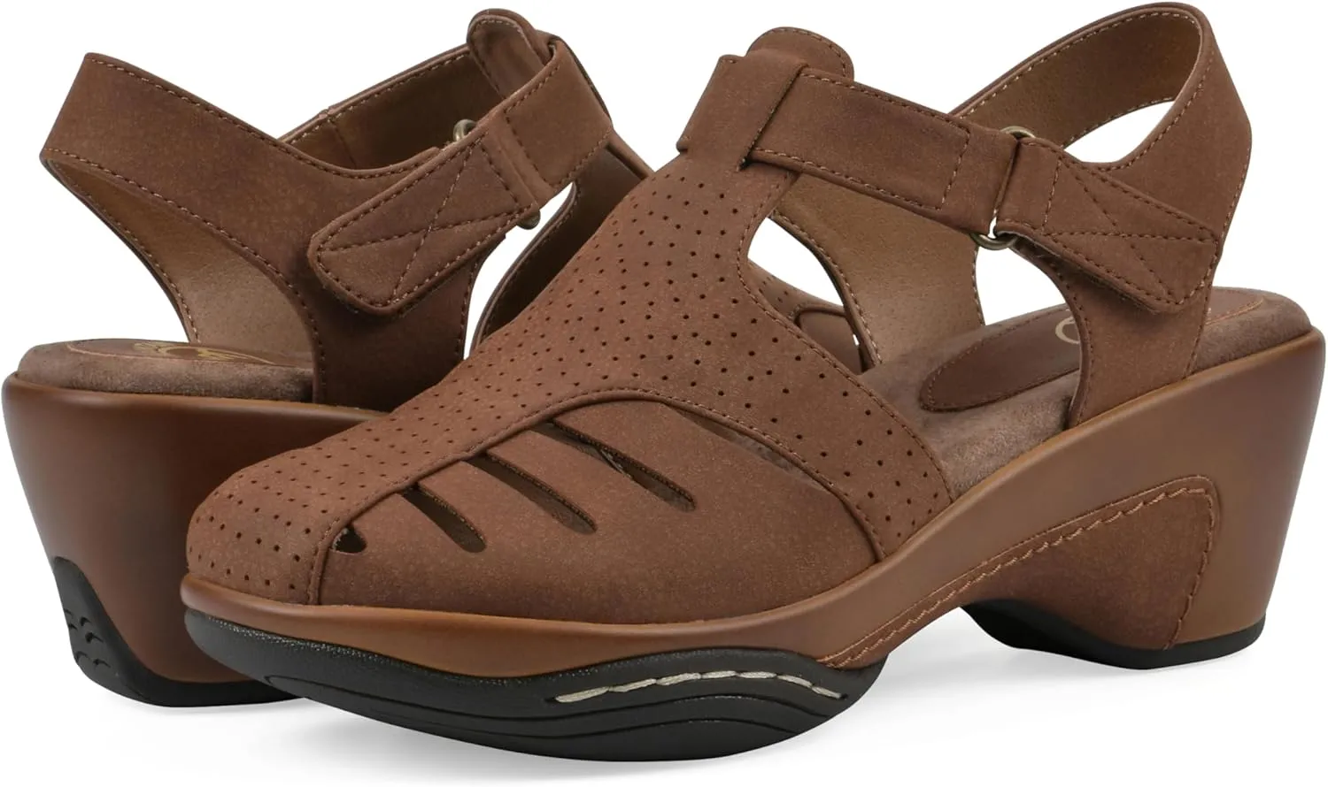 WHITE MOUNTAIN Women's Vie Heeled Cut-Out Clog